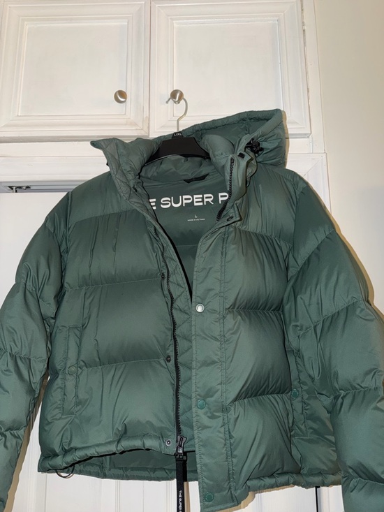 Aritzia Jackets & Blazers - The Super Puff